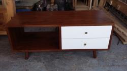 Tv stand bf 61